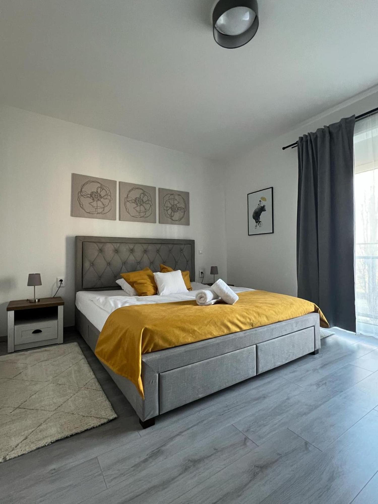 Harmonia Riva Apartman B11 Dunajská Streda Buitenkant foto